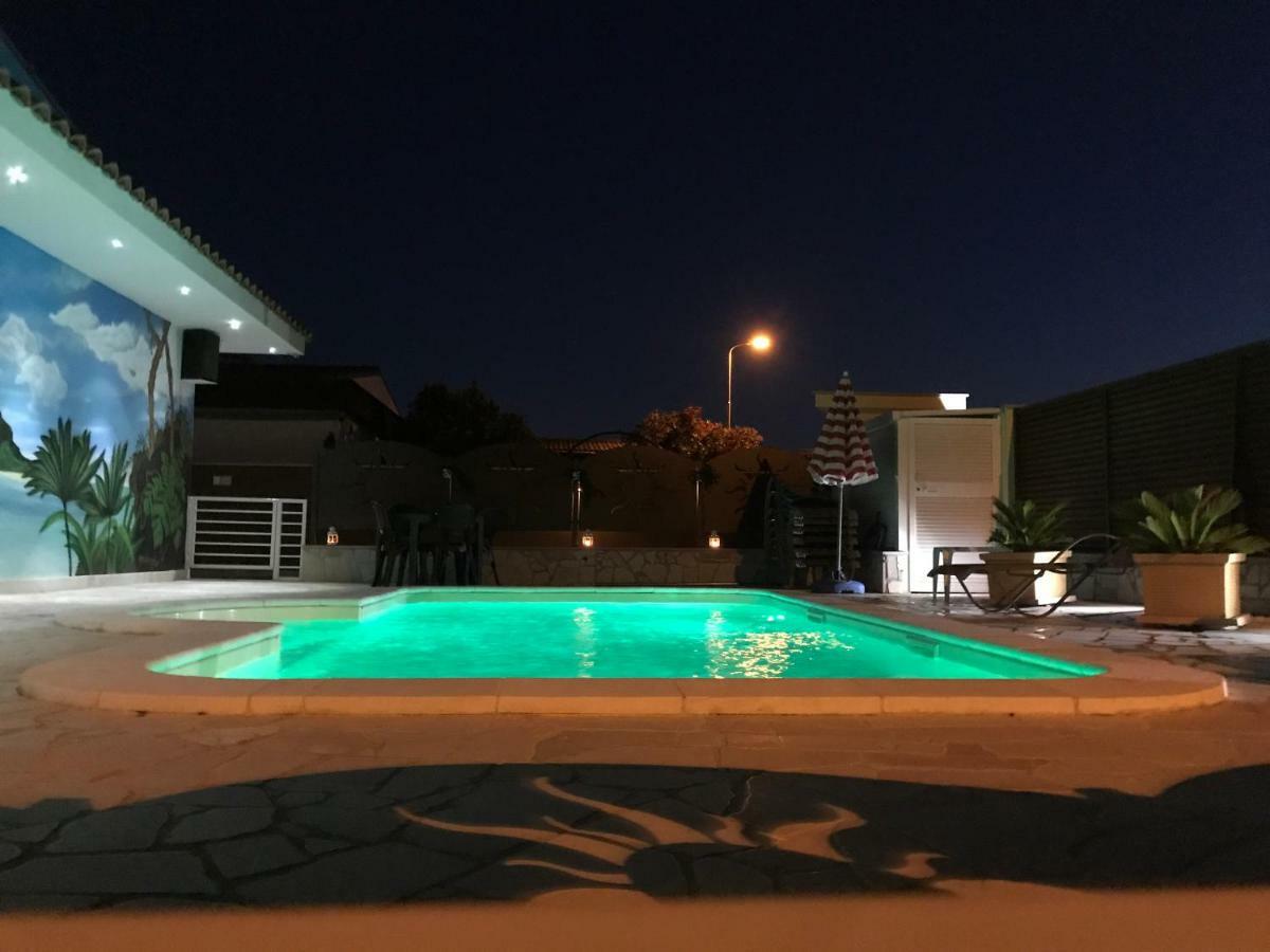 B&B Sun House Modugno Bagian luar foto